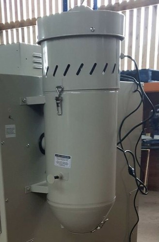 Sand blasting cabinet dust - sand,