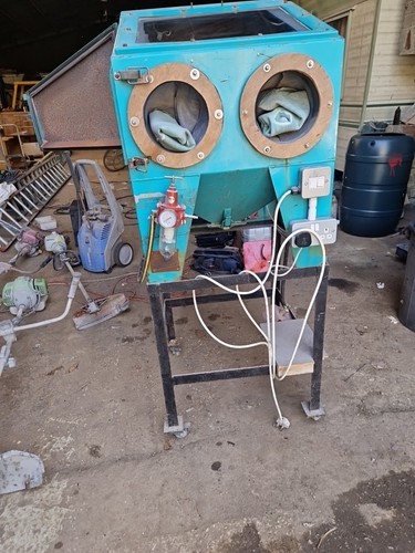 Sand blasting cabinet - blasting, and